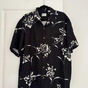 Vintage Silk men’s black & white floral print button vacation shirt top size 2XL